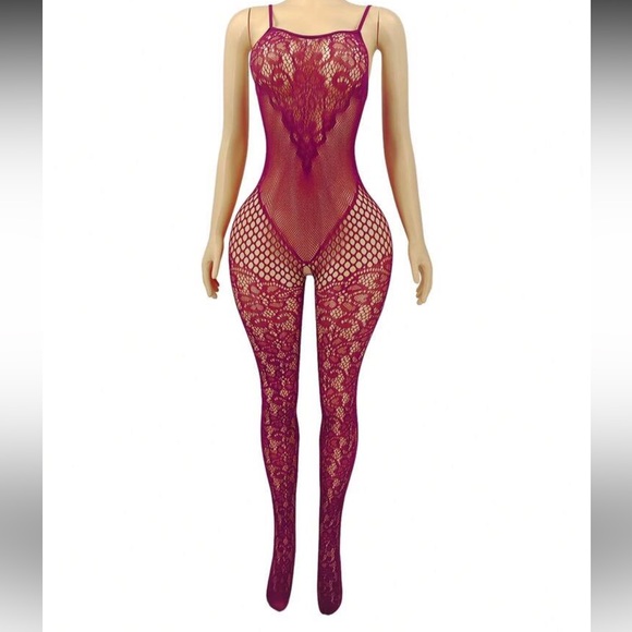 All Eyes On You Burgundy Lace Bodystocking NEW 🏷️ - Picture 6 of 6
